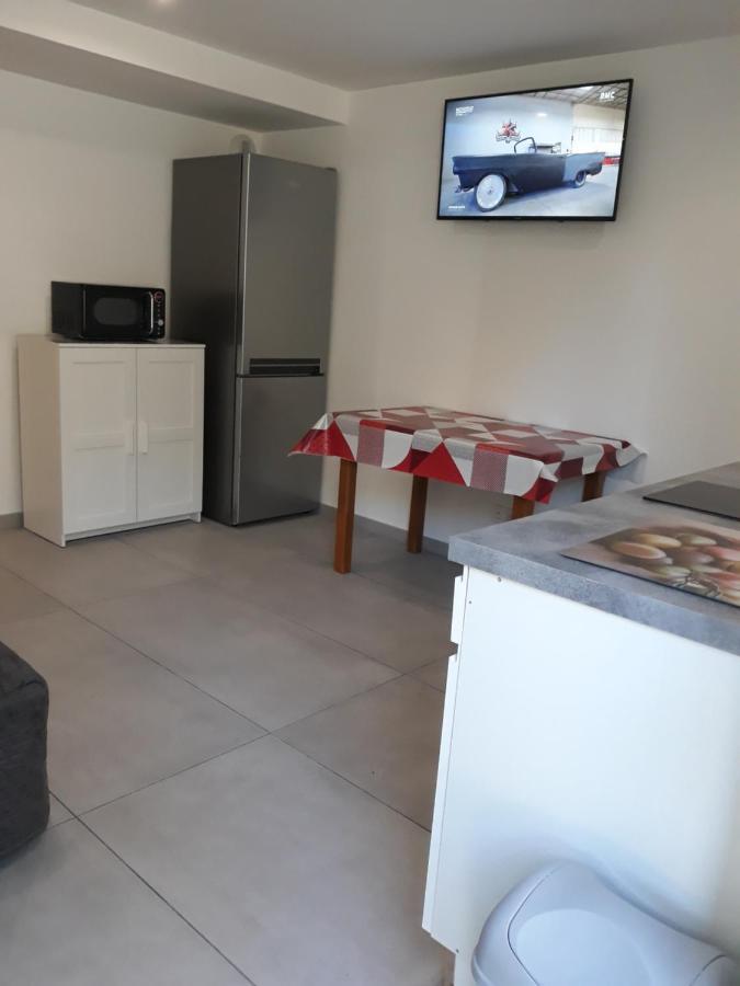 T2 Courte Duree Apartment Jonage ภายนอก รูปภาพ